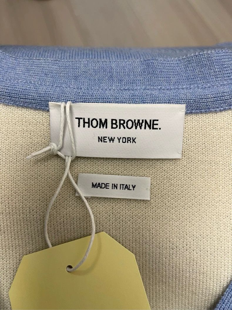 Thom Browne Thom Browne size1 Dolphin wool sweater with blue background Size US S / EU 44-46 / 1 - 2 Thumbnail