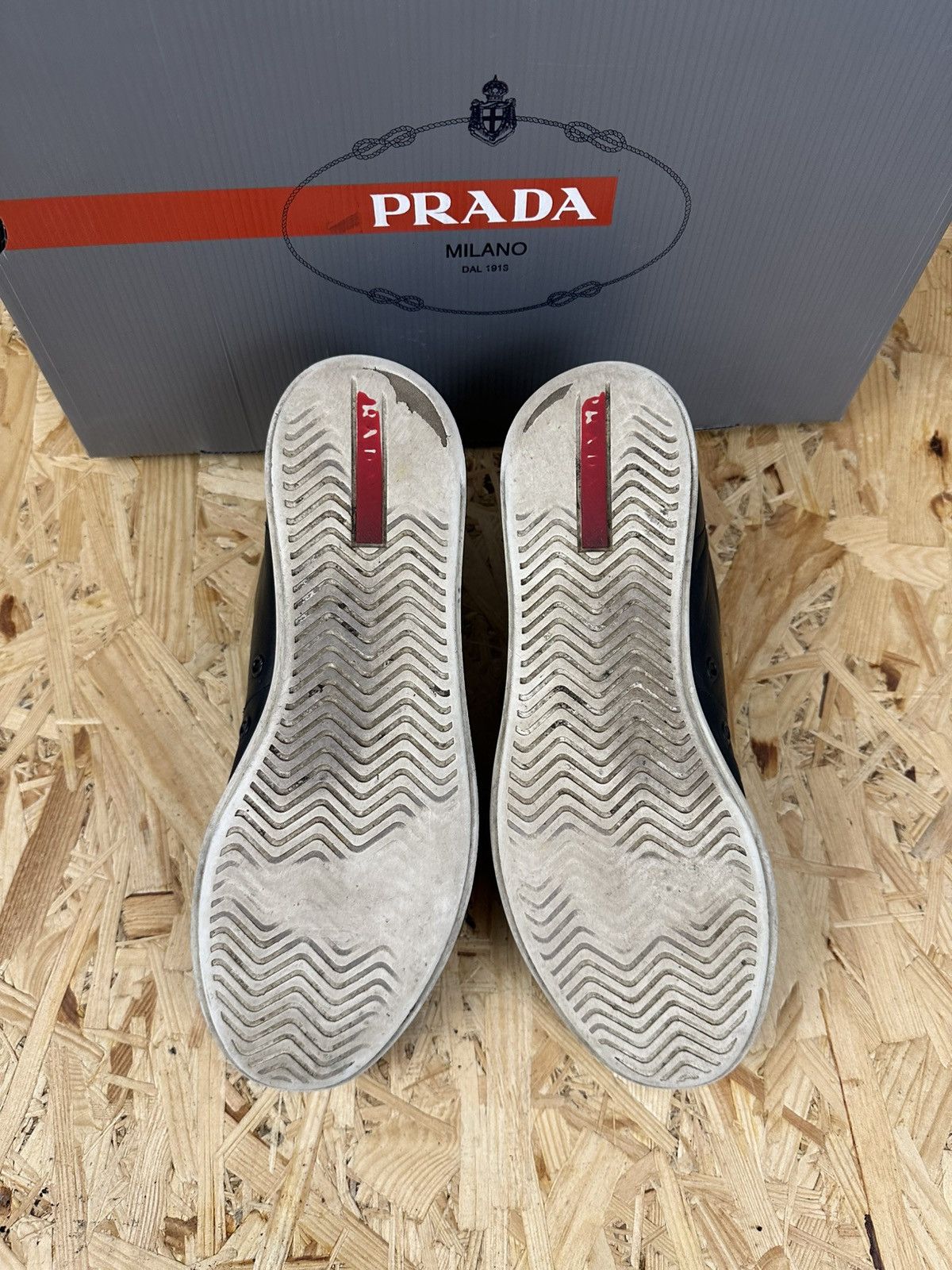 Prada Prada sneakers size 9,5 dark blue Size US 9.5 / EU 42-43 - 7 Thumbnail