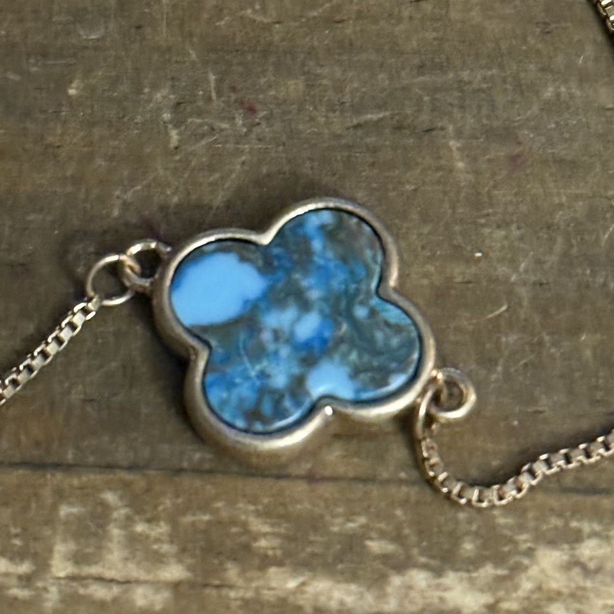 Other Gold tone blue blotchy clover bolo bracelet Size ONE SIZE - 3 Thumbnail