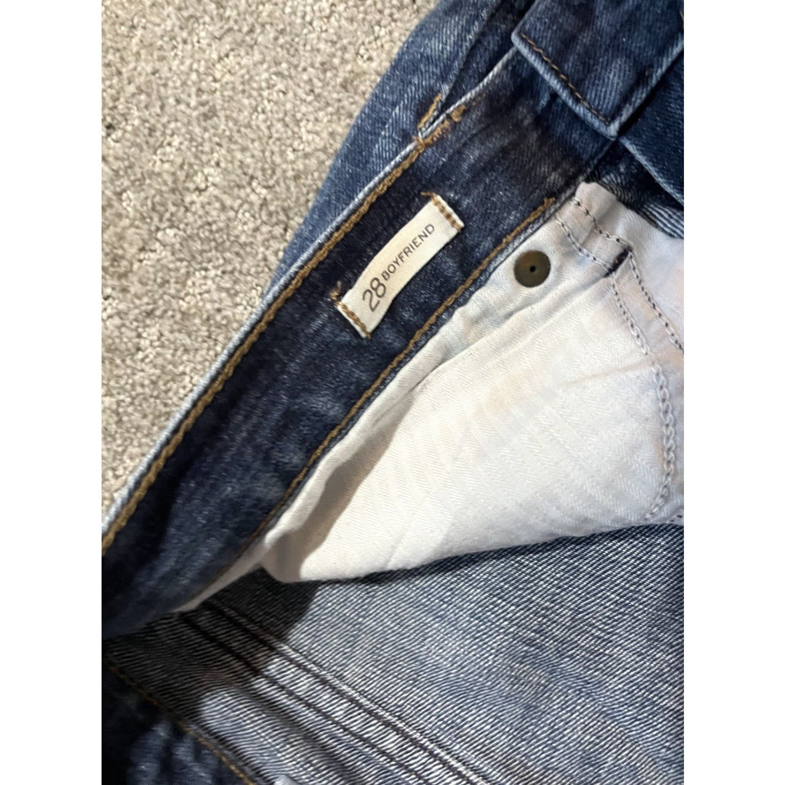 Banana Republic Banana Republic Women Boyfriend Distressed Low Rise Jeans 28 Jeans City Modern City Distressed 27 in 28 Regular Womens Size 28" / US 6 / IT 42 - 6 Thumbnail