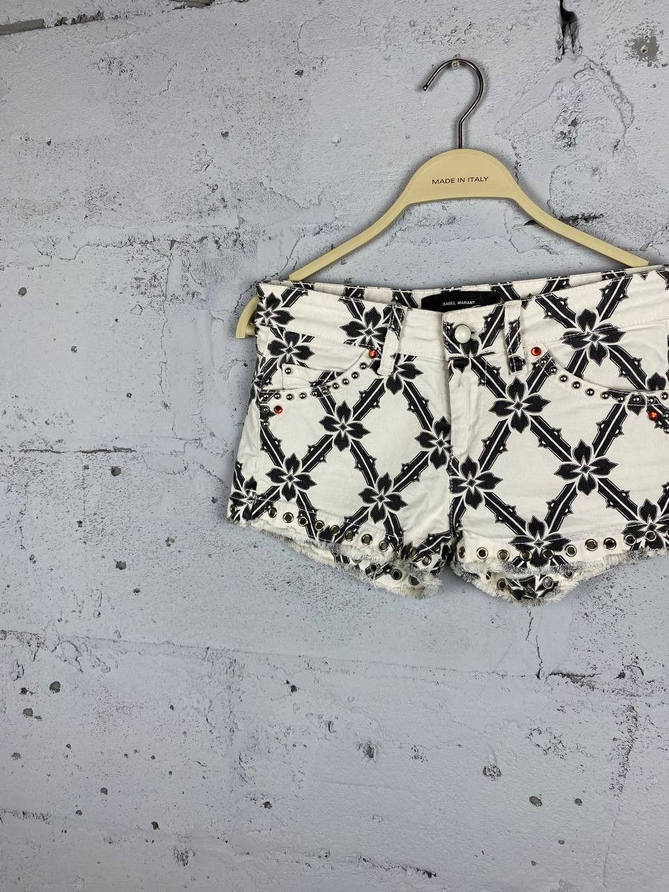 Isabel Marant × Isabel Marant Etoile Isabel Marant Etoile White Rhinestone Denim Shorts Size 25" / US 0 / IT 36 - 2 Thumbnail
