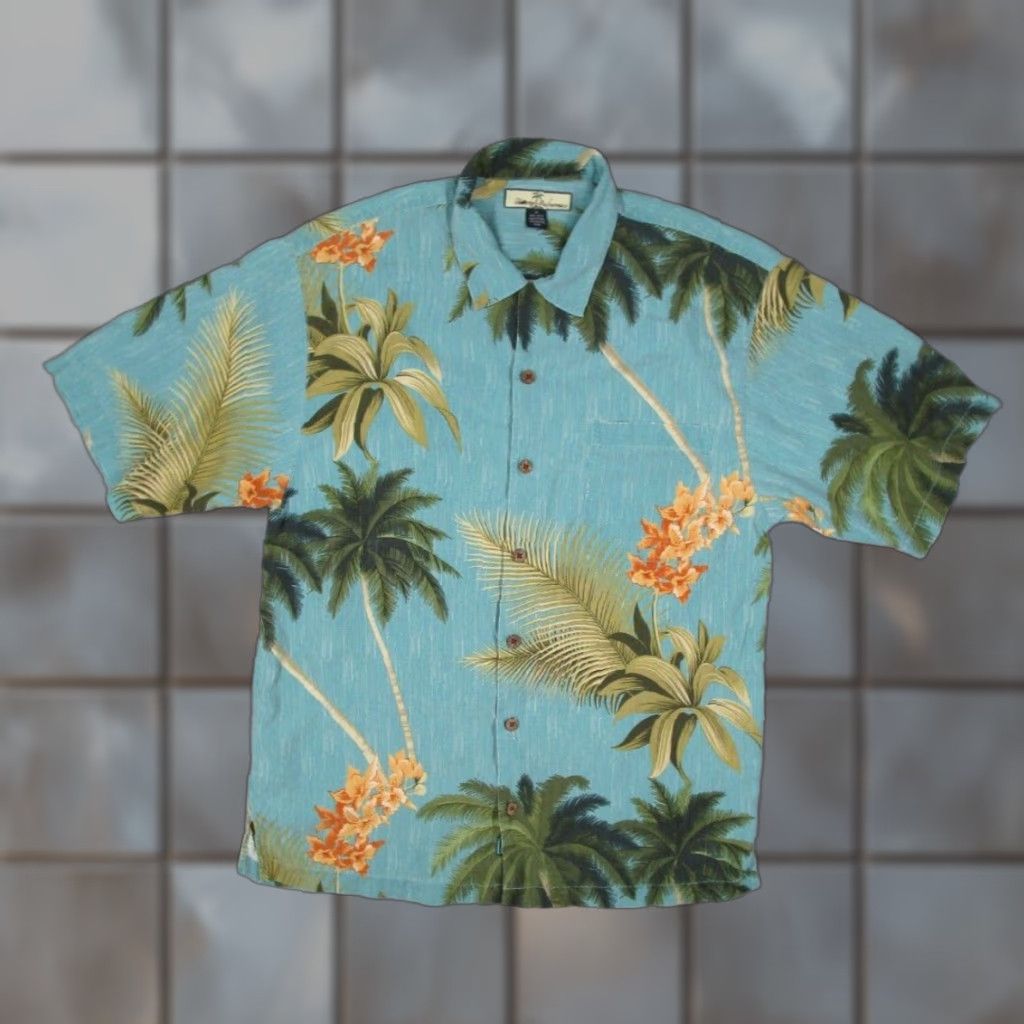 VINTAGE Tommy Bahama Shirt Mens M Blue Silk Button-Up Short Sleeve Hawaiian Palm Floral 90s Mens