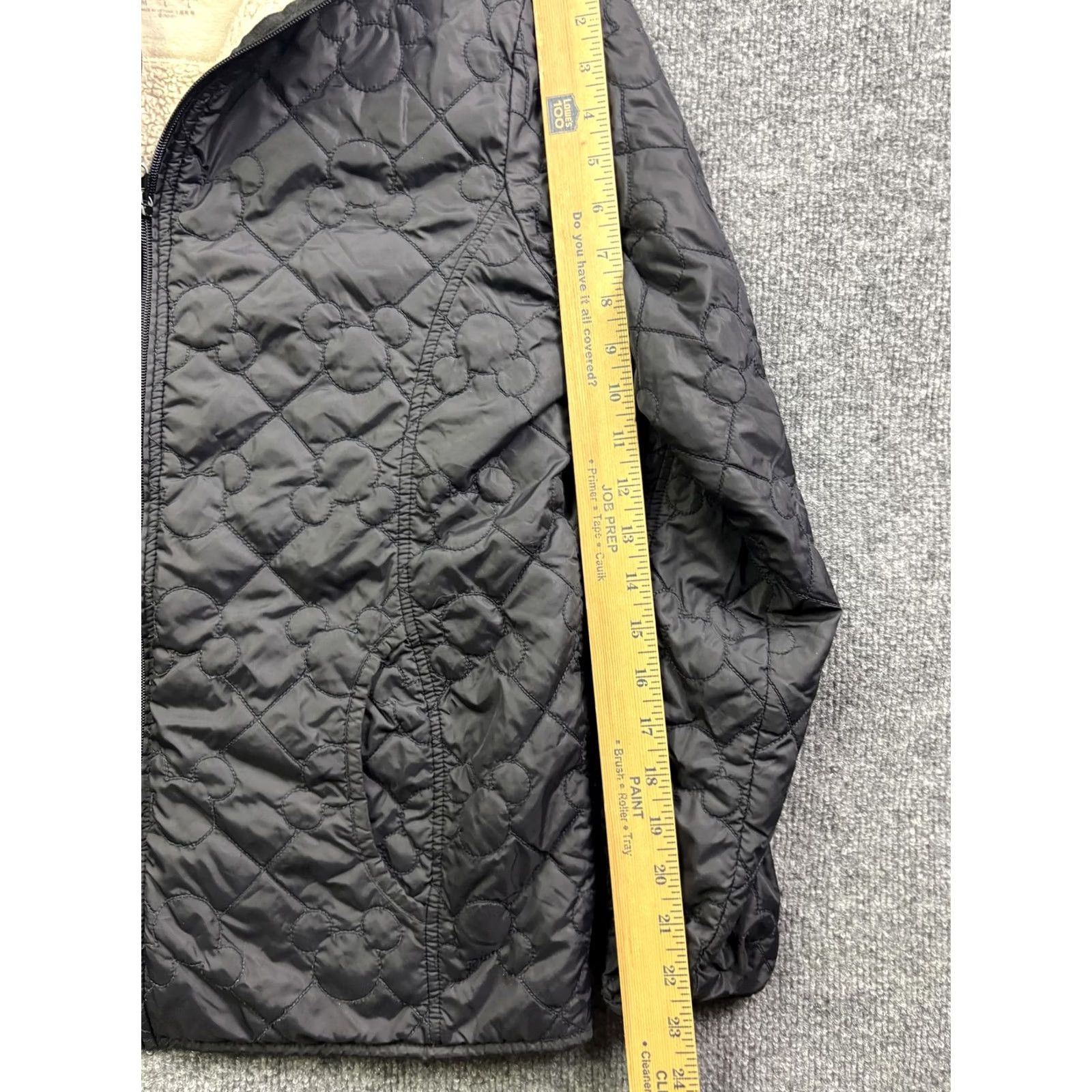 Disney Disney Parks Jacket Womens M Black Quilted Hooded Sherpa Lined Mickey Mouse Size M / US 6-8 / IT 42-44 - 5 Thumbnail