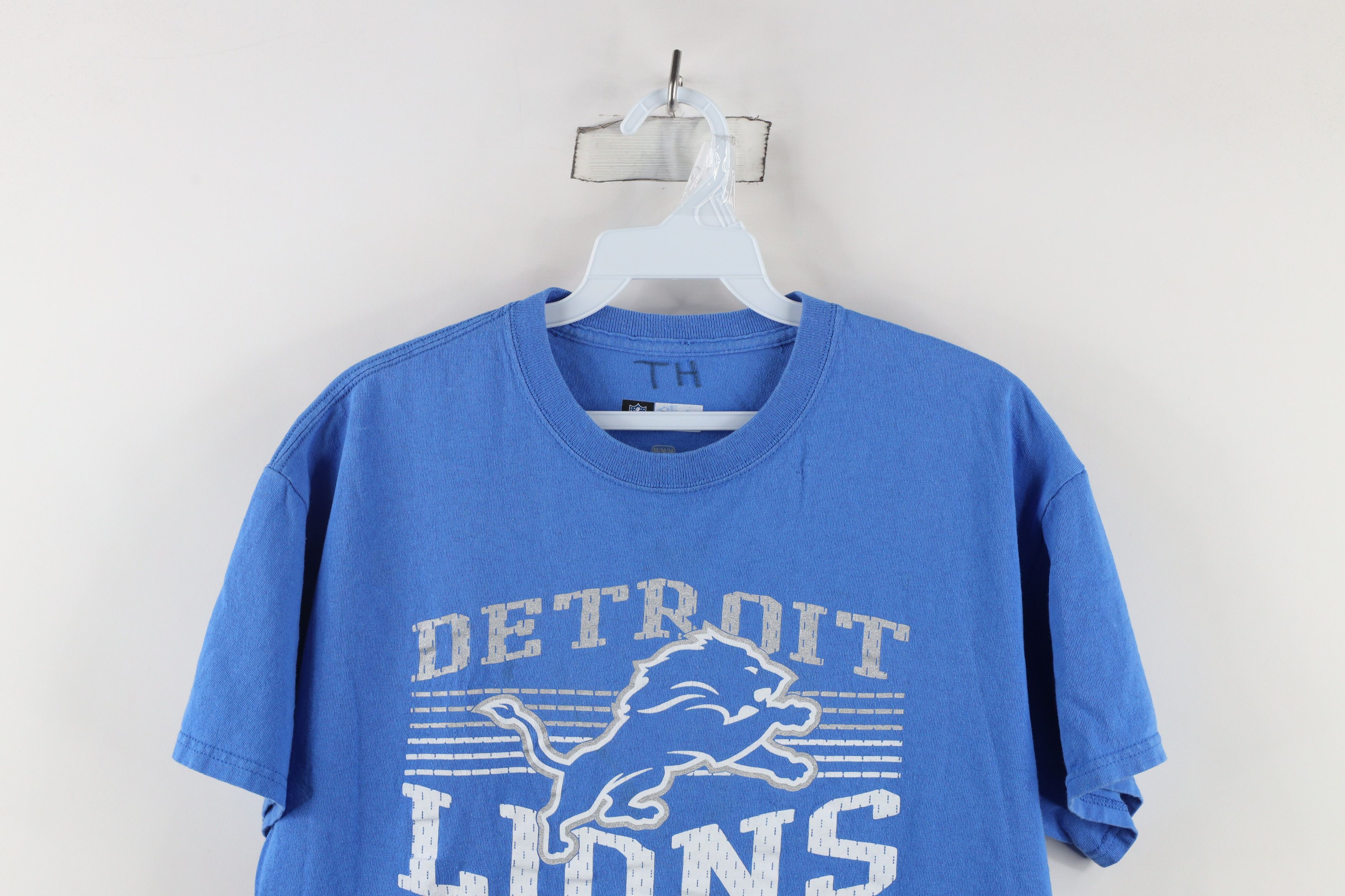 Vintage Vintage NFL Spell Out Detroit Lions Football T-Shirt Blue Size US M / EU 48-50 / 2 - 2 Thumbnail