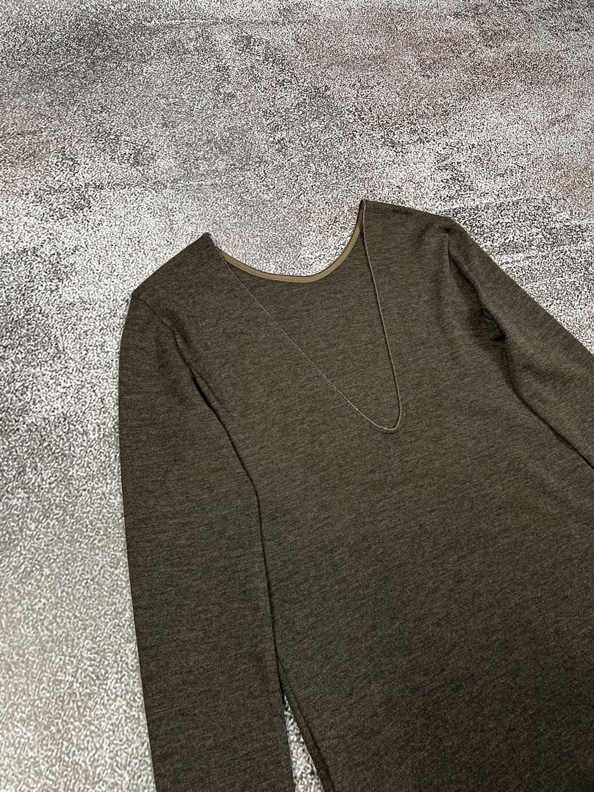 Brunello Cucinelli Designer‼️ Brunello Cucinelli Wool glitter v-neck sweater Size S / US 4 / IT 40 - 4 Thumbnail