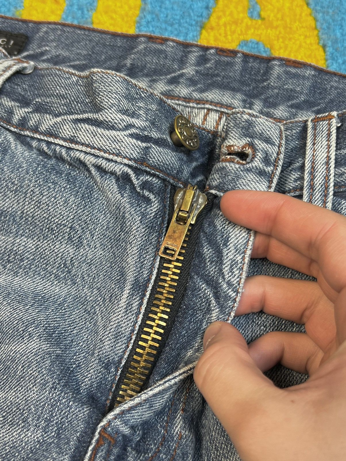 Gucci × Vintage Gucci Vintage Blue Washed Distressed Denim Pant Size US 34 / EU 50 - 13 Thumbnail