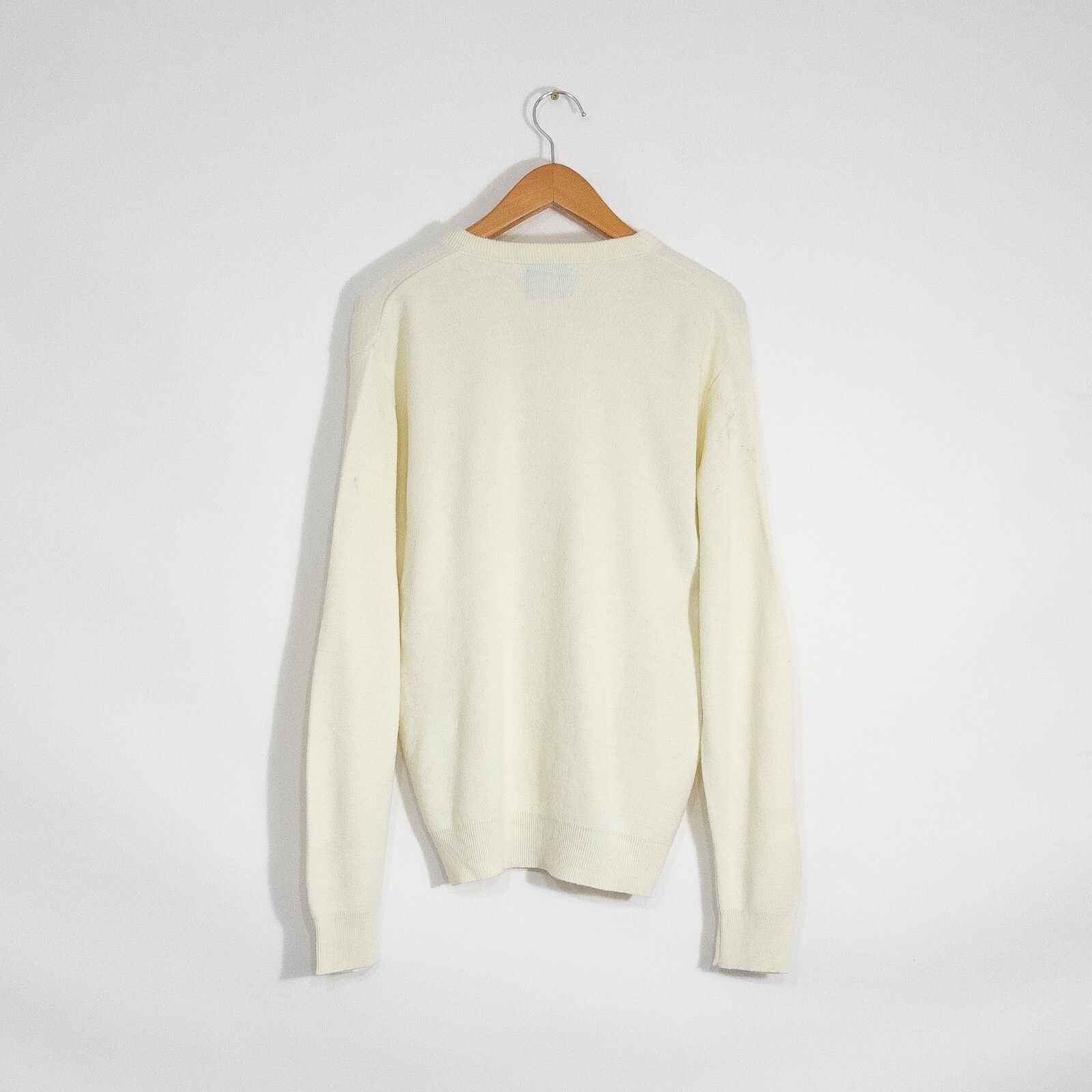 Jantzen × Vintage Vintage Jantzen Acrylic VNeck Sweater Mens Large Lightweight Size US L / EU 52-54 / 3 - 4 Thumbnail