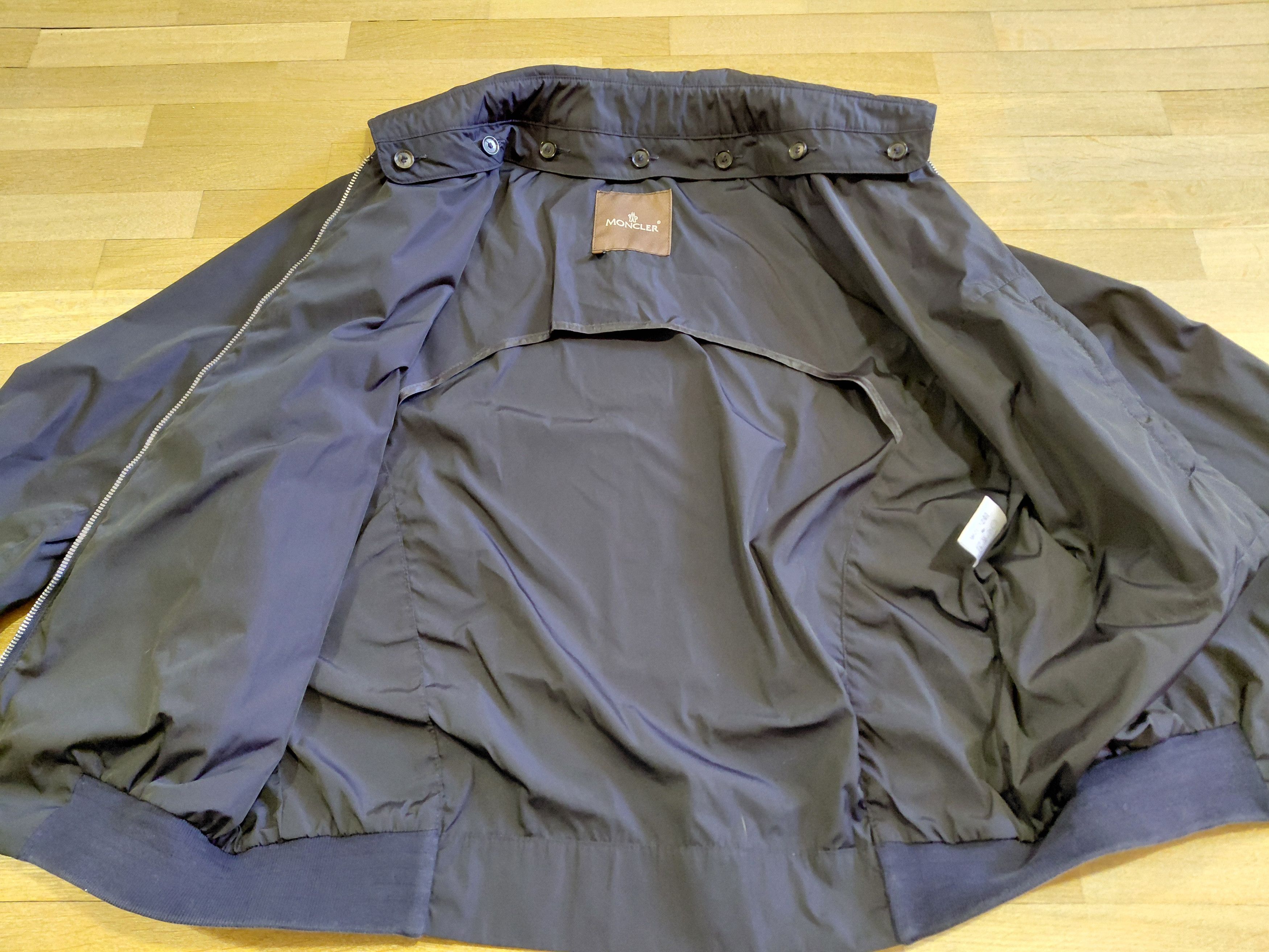 Moncler Moncler Vintage Rain Jacket Light Windbreaker Elegant Luxury Size US M / EU 48-50 / 2 - 9 Thumbnail
