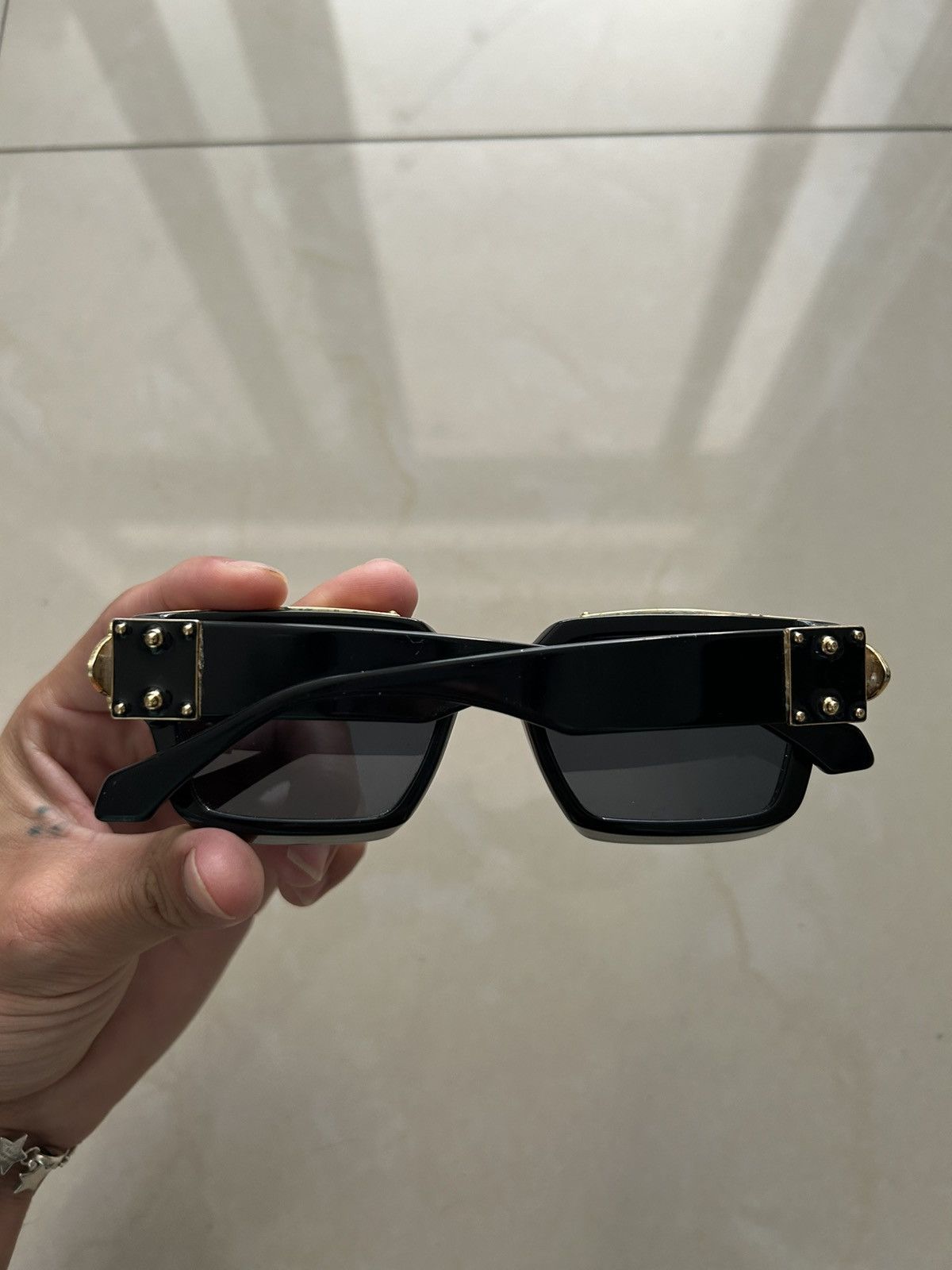 Louis Vuitton Louis Vuitton Black Millionaires Size ONE SIZE - 6 Thumbnail