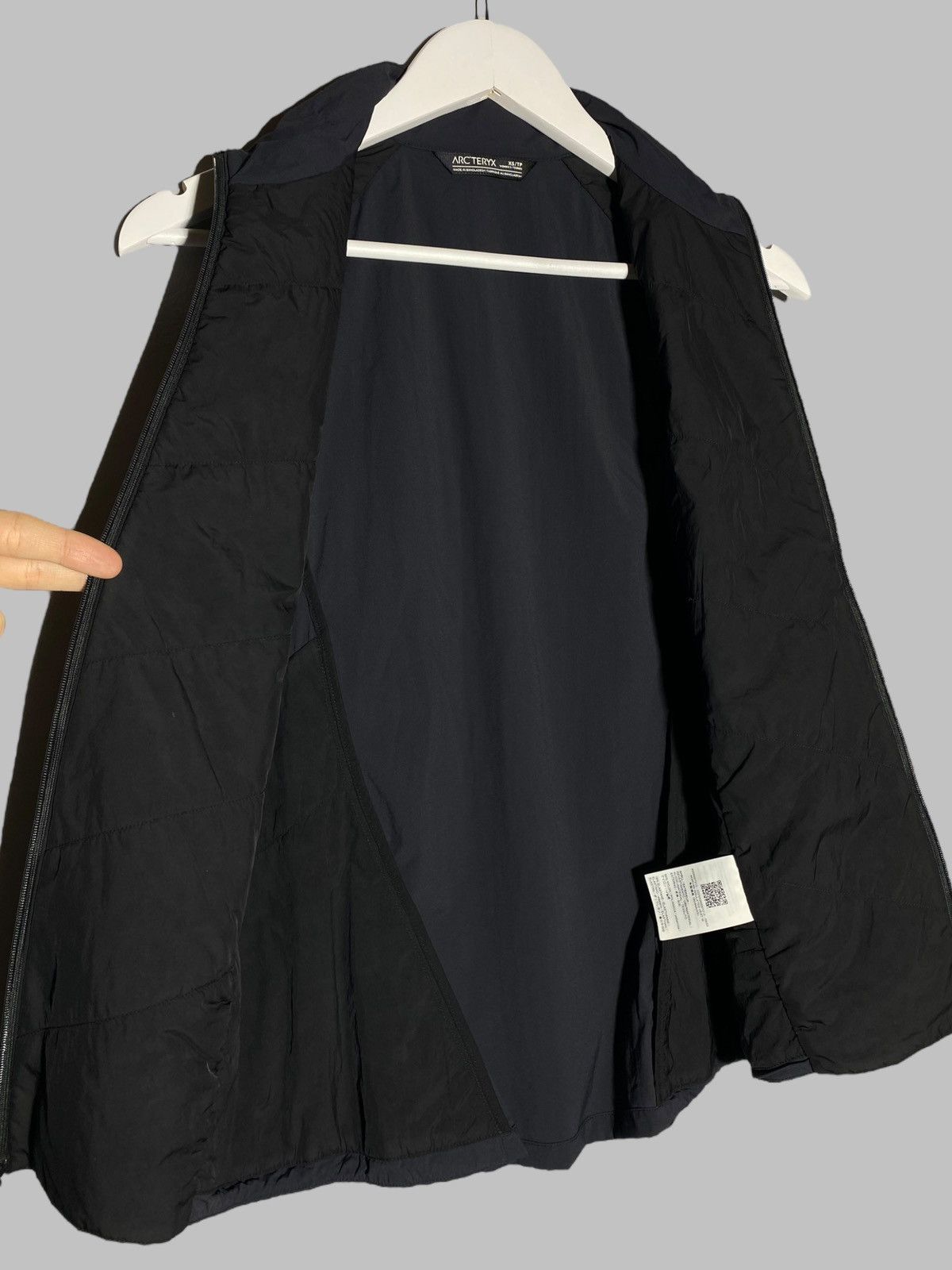 Arc'teryx Arc’teryx Norvan Insulated Vest Women’s 2023 Size XS / US 0-2 / IT 36-38 - 21 Thumbnail