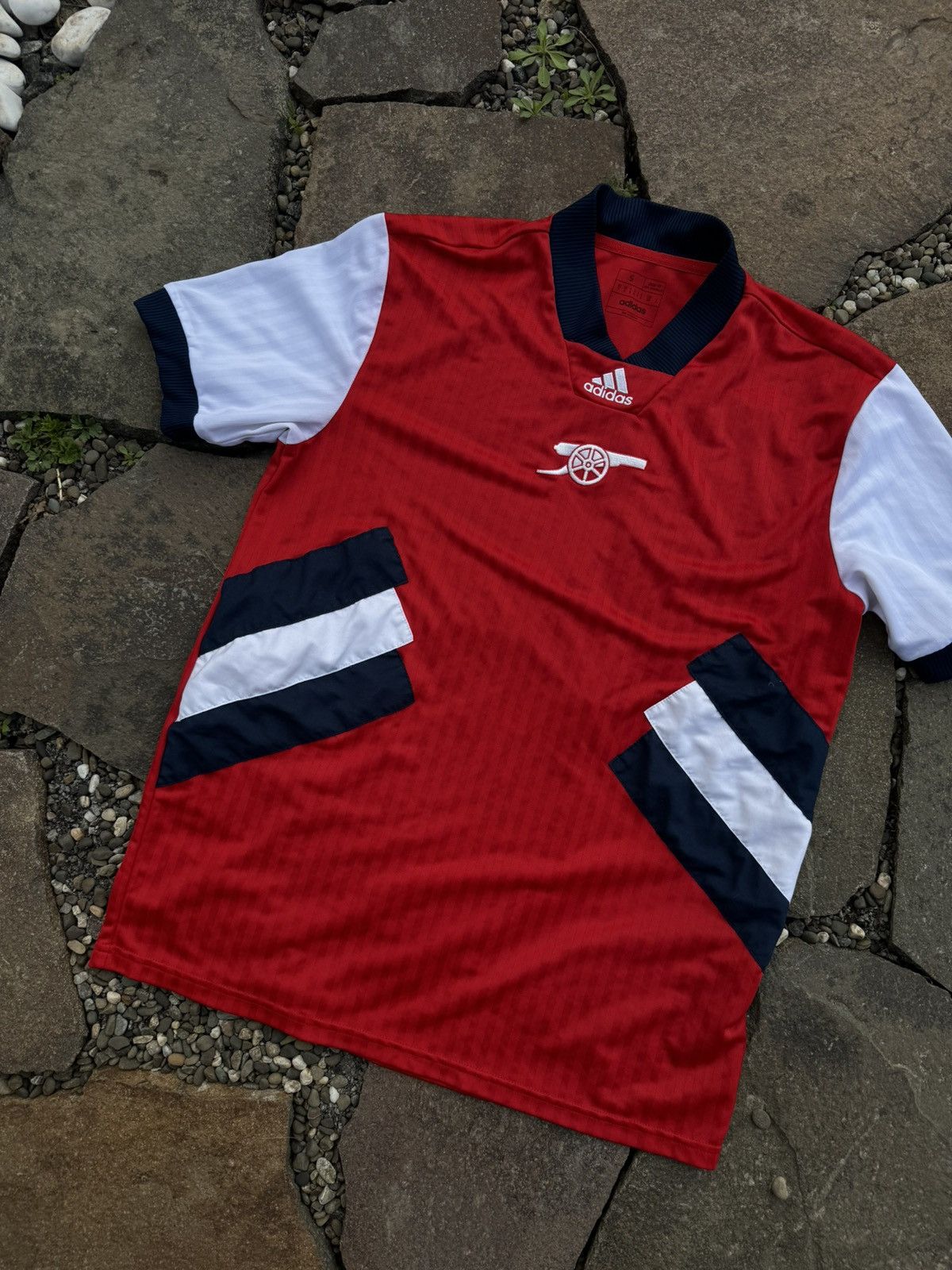 Adidas Adidas Arsenal soccer jersey Size US S / EU 44-46 / 1 - 3 Thumbnail