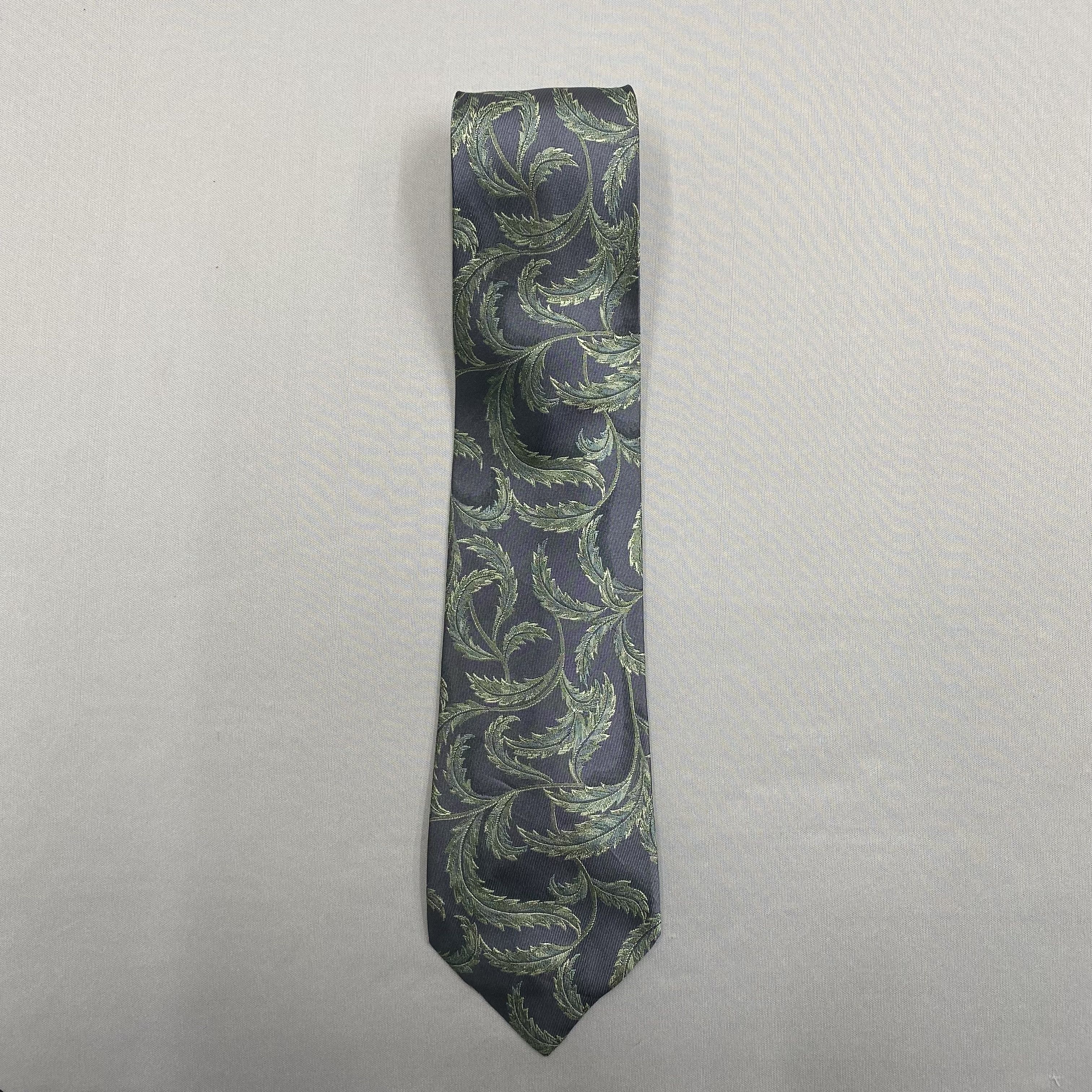 Japanese Brand Vintage Yves Saint Laurent SILK Necktie Cravate Pure Silk Size ONE SIZE - 3 Thumbnail