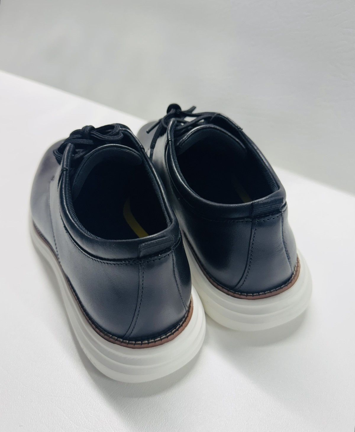 Cole Haan Cole Haan Grand+ Ultra Ox Casual Shoes Black Size US 9.5 / EU 42-43 - 5 Thumbnail