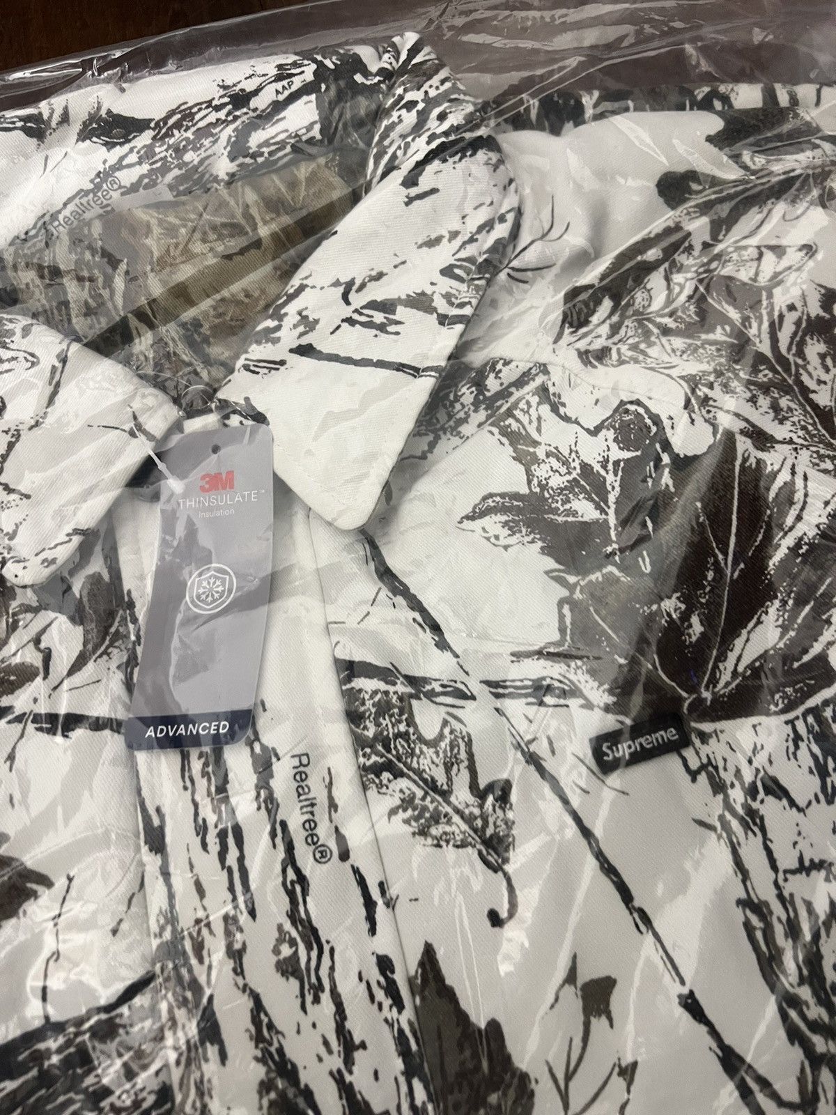 Supreme Supreme SS24 RealTree Camo Reversible Work Jacket Size XL Size US XL / EU 56 / 4 - 3 Thumbnail