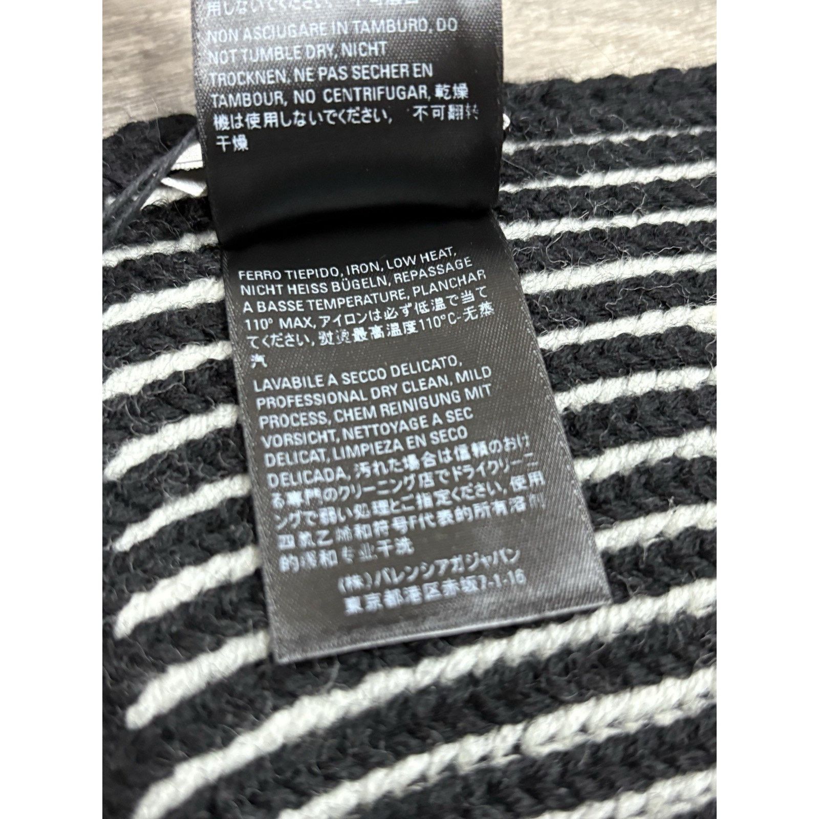 Balenciaga Balenciaga Logo Printed Wool Scarf | NEW! Size ONE SIZE - 12 Thumbnail
