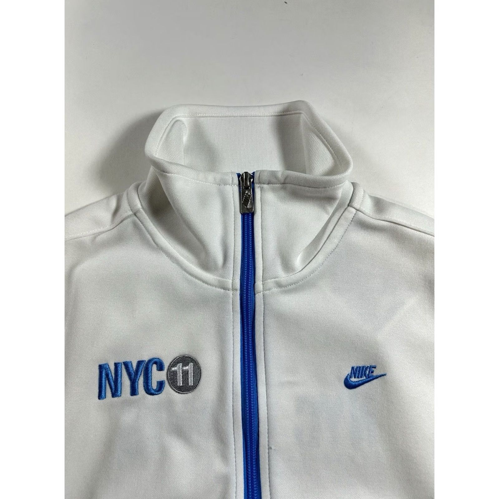 Nike VINTAGE Nike Tennis Flushing Meadows 2011 NYC Full Zip Track Jacket White Small 17x24 Size US S / EU 44-46 / 1 - 6 Thumbnail