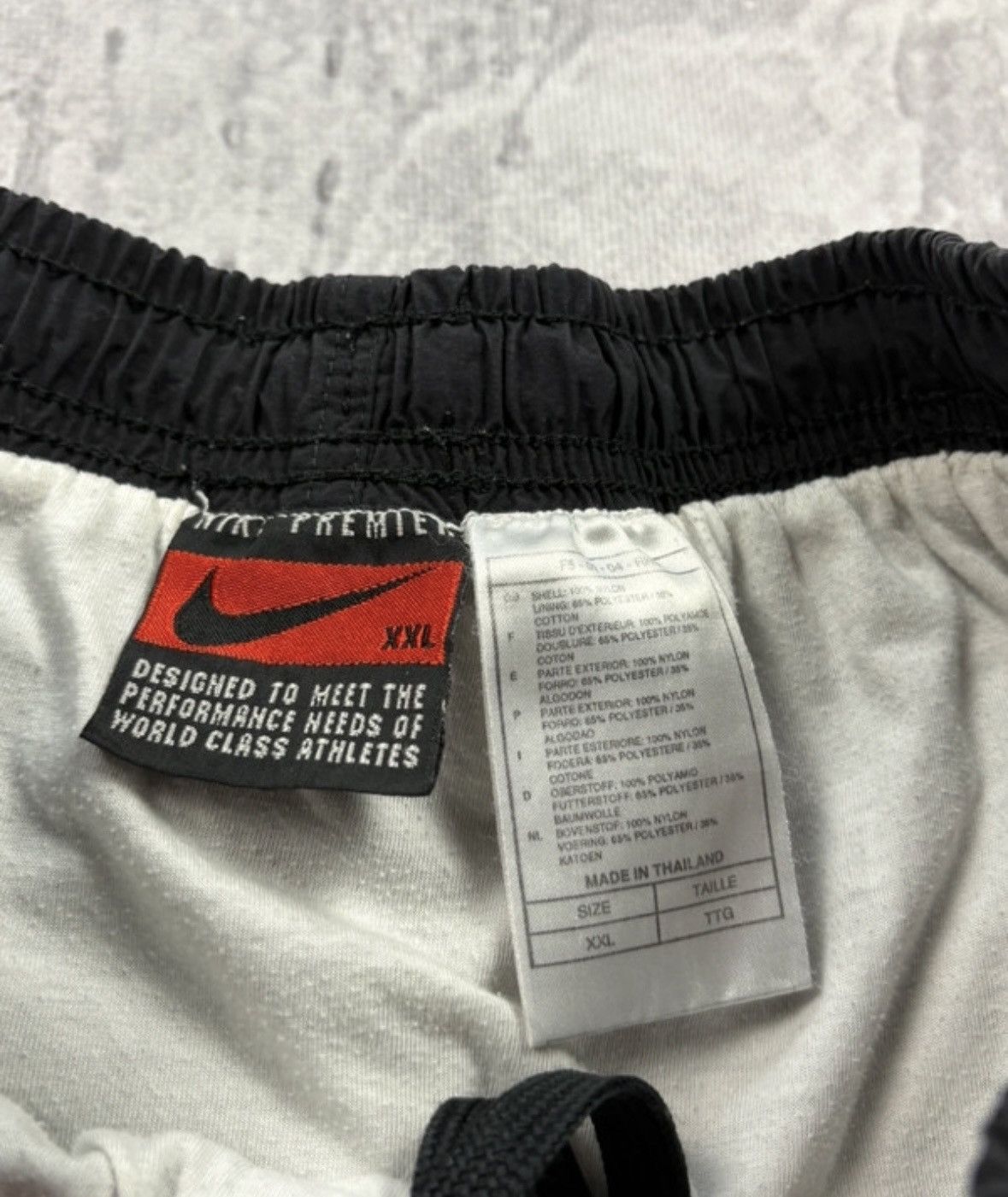 VINTAGE NIKE PREMIER 90S BORUSSIA DORTMUND SHORT BUNDESLIGA