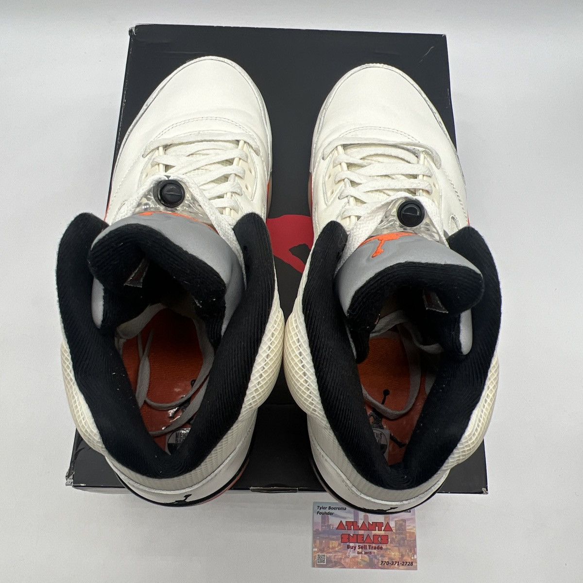 Jordan Brand Air Jordan 5 shattered backboard Size US 12 / EU 45 - 7 Thumbnail