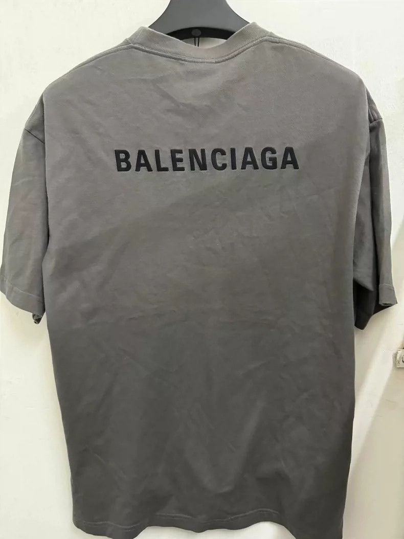 Balenciaga Balenciaga Short Sleeve Embroidered TShirt-2506 Size US S / EU 44-46 / 1 - 2 Thumbnail