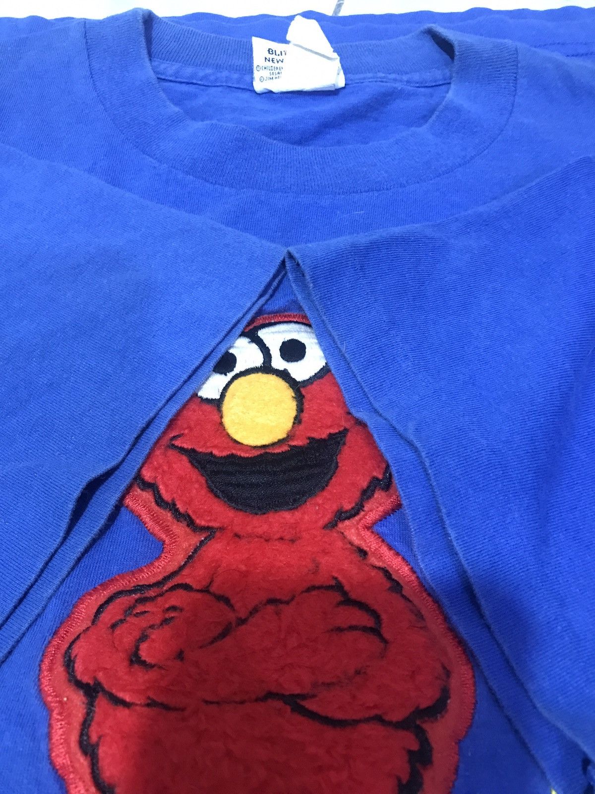 Cartoon Network × Vintage Vintage Sesame Street Fuzzy Elmo Henson T-Shirt Size US L / EU 52-54 / 3 - 4 Thumbnail