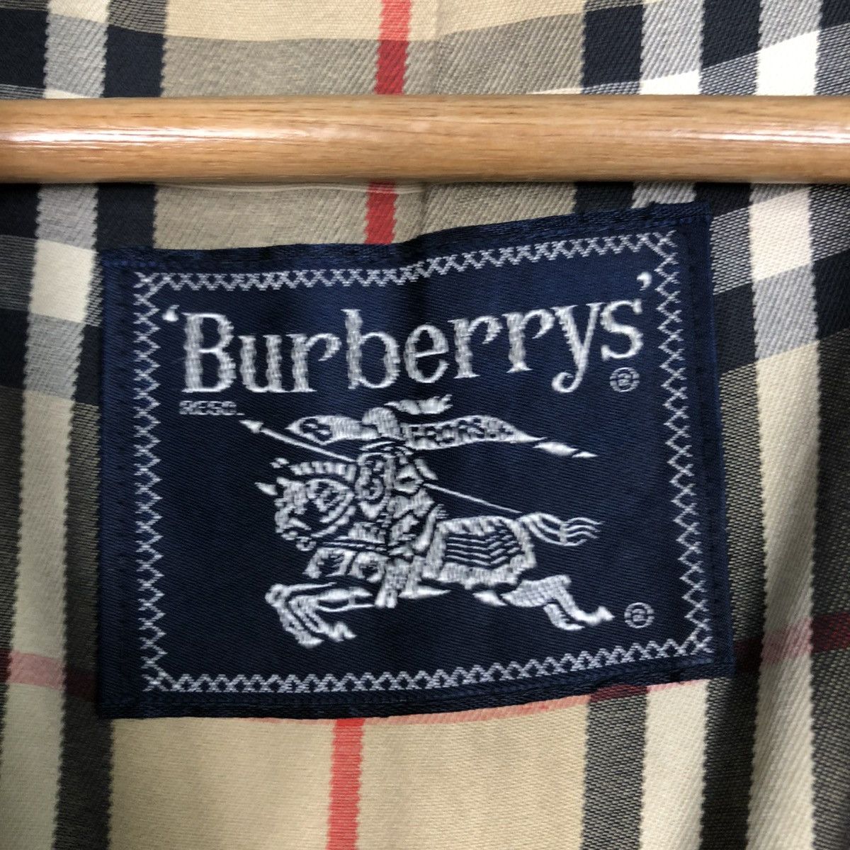 Burberry 🔥VINTAGE LONG JACKET BURBERRYS NOVA CHECK BLANKET Size US M / EU 48-50 / 2 - 21 Thumbnail