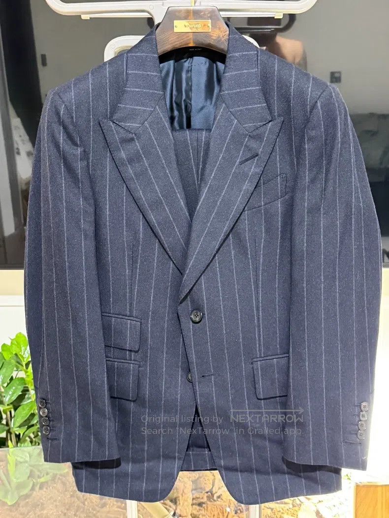Tom Ford Tom Ford Classic Single-Breasted Suit, Blue-Grey Size 46L - 1 Thumbnail