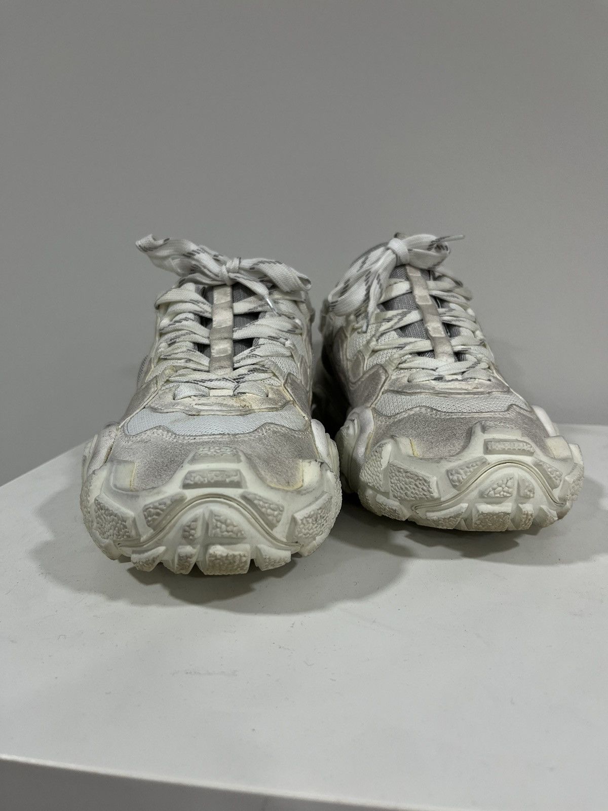 Acne Studios Boltzer M sneaker. Size 39 Size US 9 / IT 39 - 4 Thumbnail