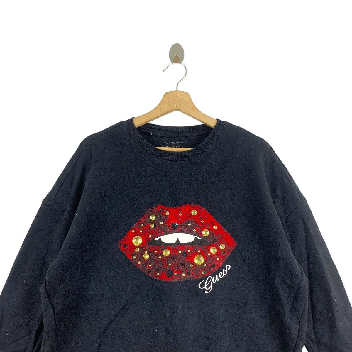 Guess Vintage GUESS USA KISS ME KISS ME Center Logo Sweatshirt Size XXL / US 16-18 / IT 52-54 - 2 Thumbnail