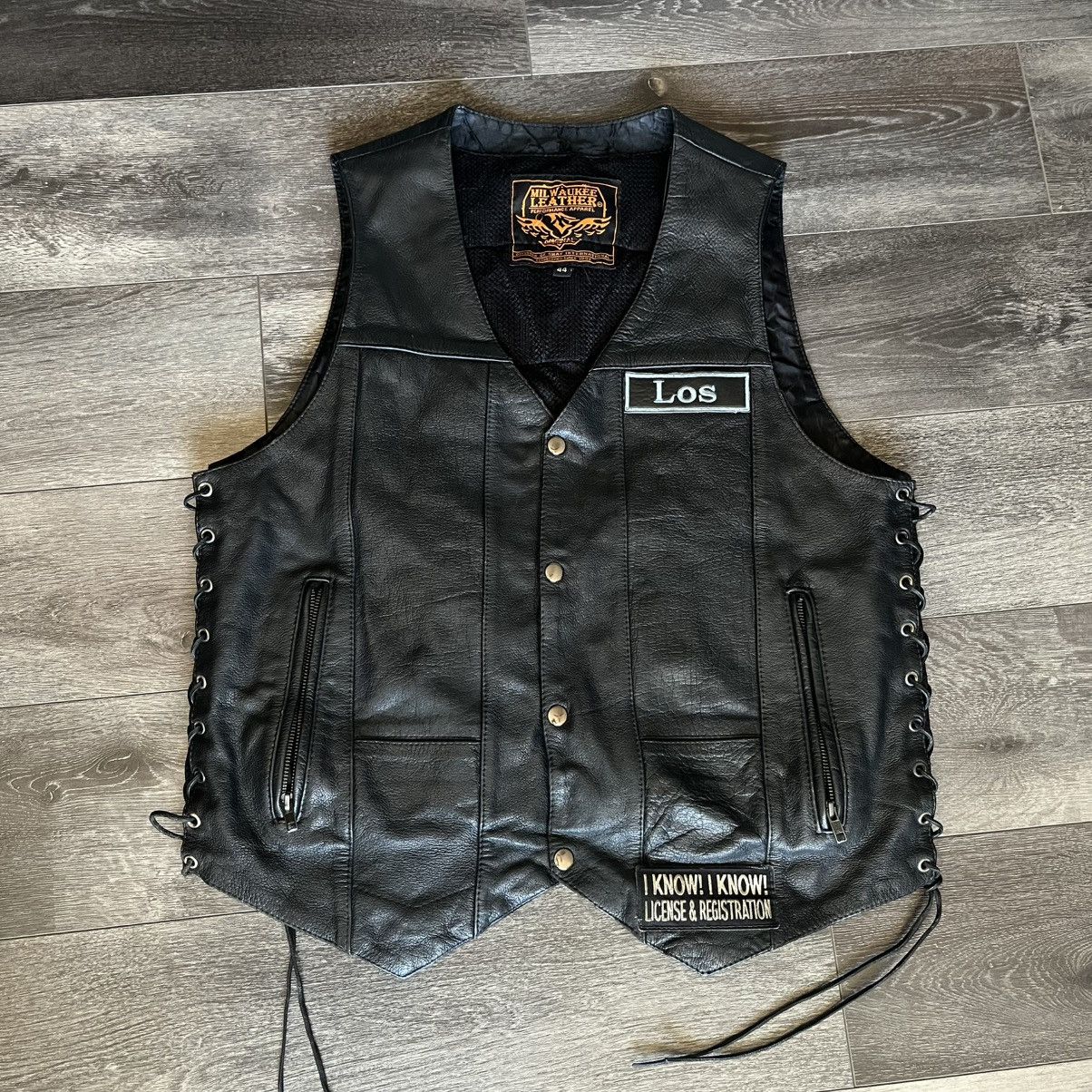 Genuine Leather Milwaukee Leather Pure Platinum MC Motorcyle Vest Vintage Size US L / EU 52-54 / 3 - 2 Thumbnail