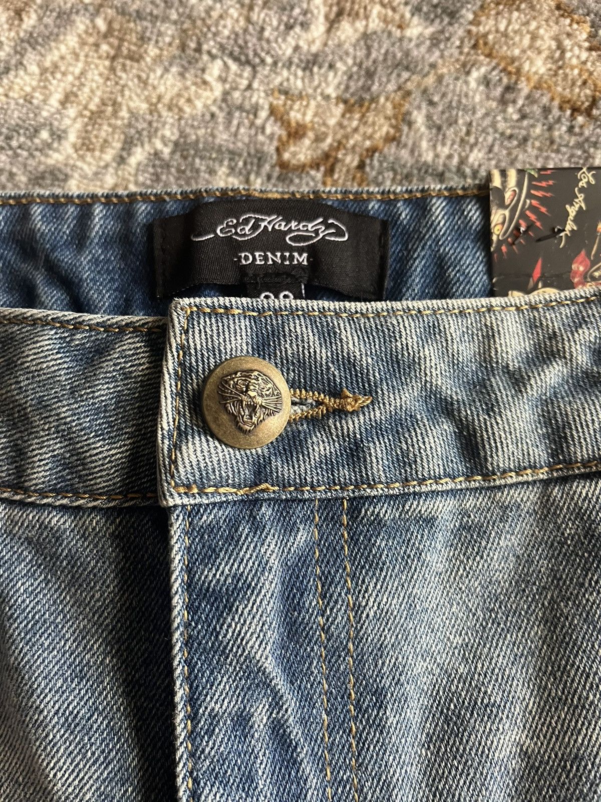 Ed Hardy BORN FREE MINI SHORTS Size 28" / US 6 / IT 42 - 8 Thumbnail
