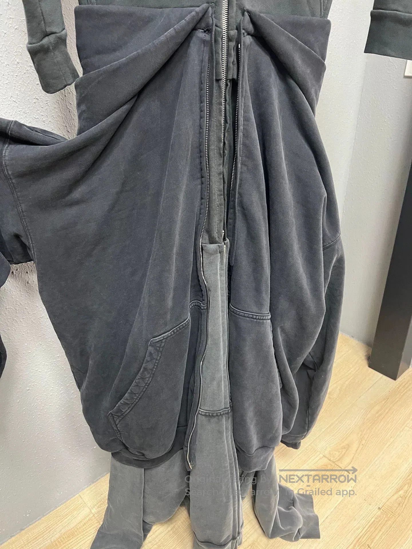 Balenciaga balenciaga hoodie dress with long skirt. Size M / US 6-8 / IT 42-44 - 3 Thumbnail