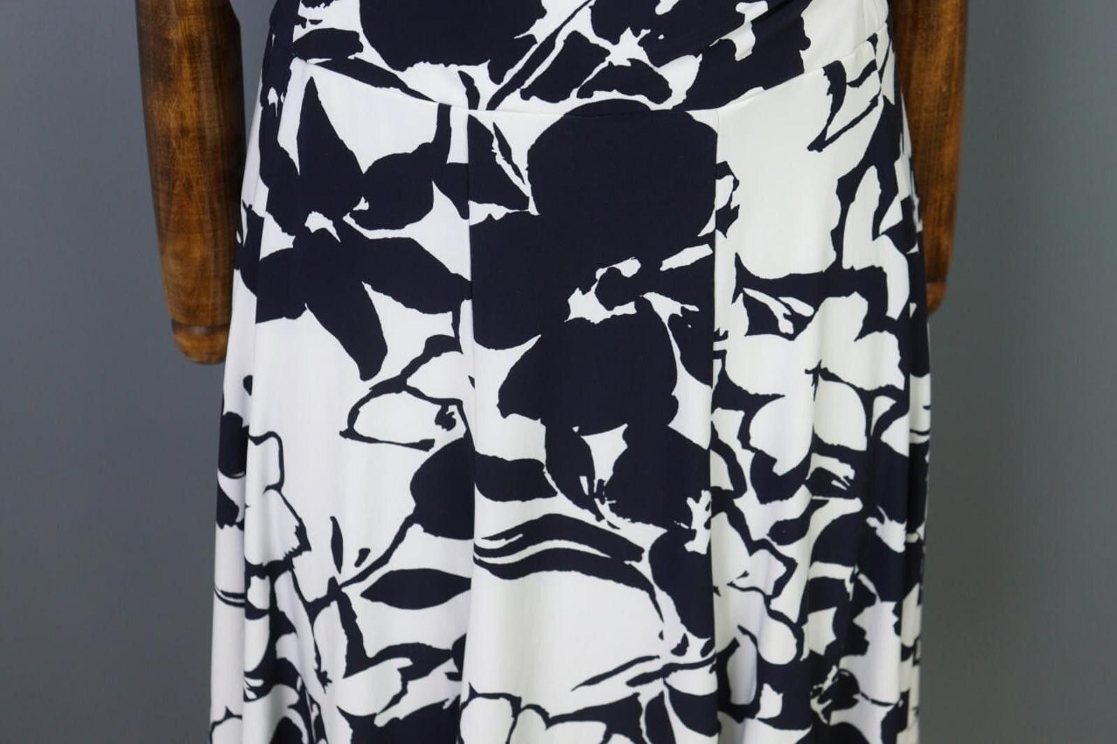 Polo Ralph Lauren Lauren Ralph Lauren White/Black Floral Business Dress Size 6 Size M / US 6-8 / IT 42-44 - 6 Thumbnail