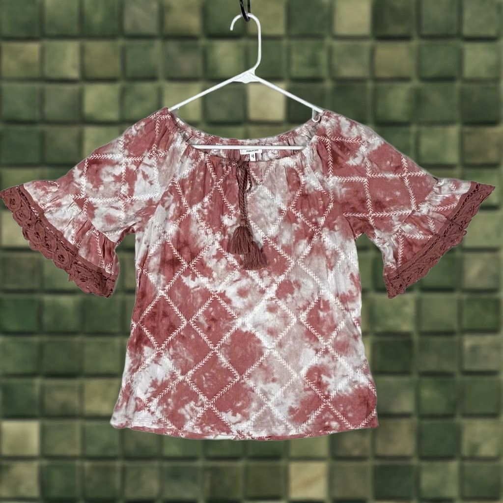 Vintage Mosaic Blouse XS Red Round Neck Bell Sleeve Women (Maurices) Size XS / US 0-2 / IT 36-38 - 1 Thumbnail