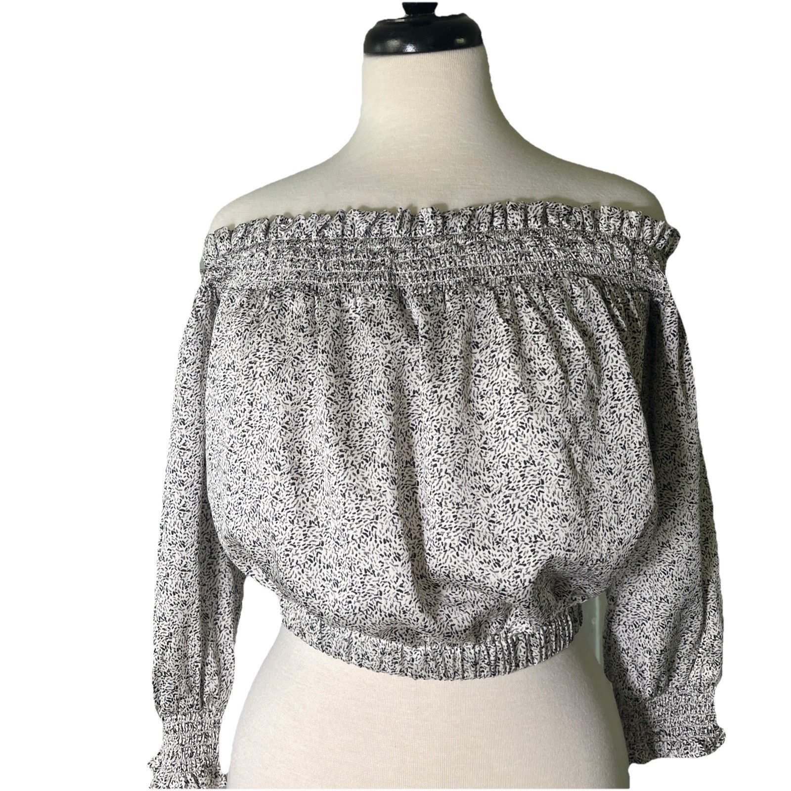 Express Express Women's Black/White Off Shoulders S/S Blouse XS Size XS / US 0-2 / IT 36-38 - 2 Thumbnail