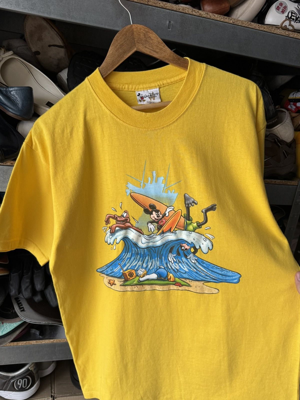 Disney Vintage Disney Mickey Mouse Typhoon Lagoon Yellow T Shirt Size US L / EU 52-54 / 3 - 3 Thumbnail