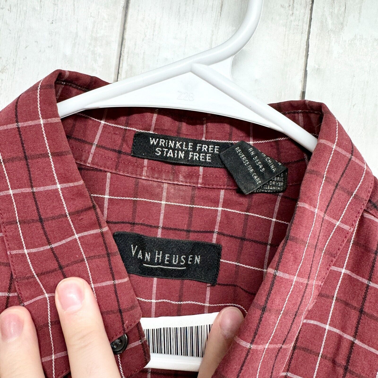 Van Heusen Van Heusen Shirt M 15-15.5 Plaid Long Sleeve Wrinkle Free Size US M / EU 48-50 / 2 - 2 Thumbnail