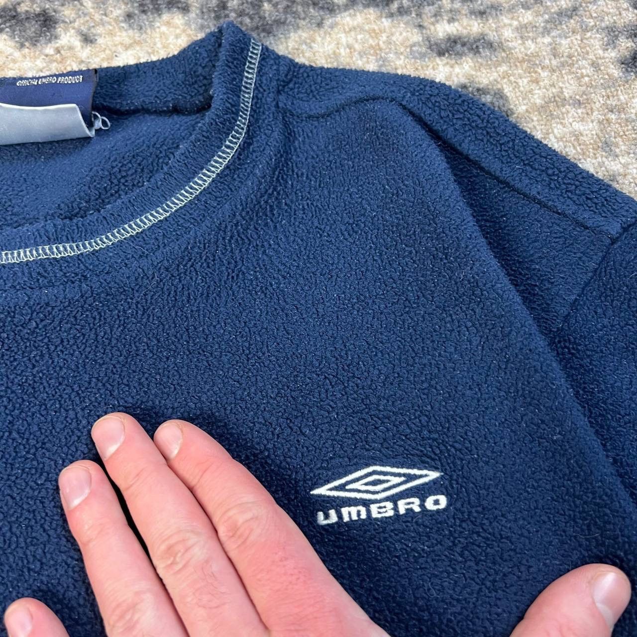 Umbro Umbro Vintage Y2K Mini Logo Oversized Fleece Sweatshirt Size US L / EU 52-54 / 3 - 3 Thumbnail