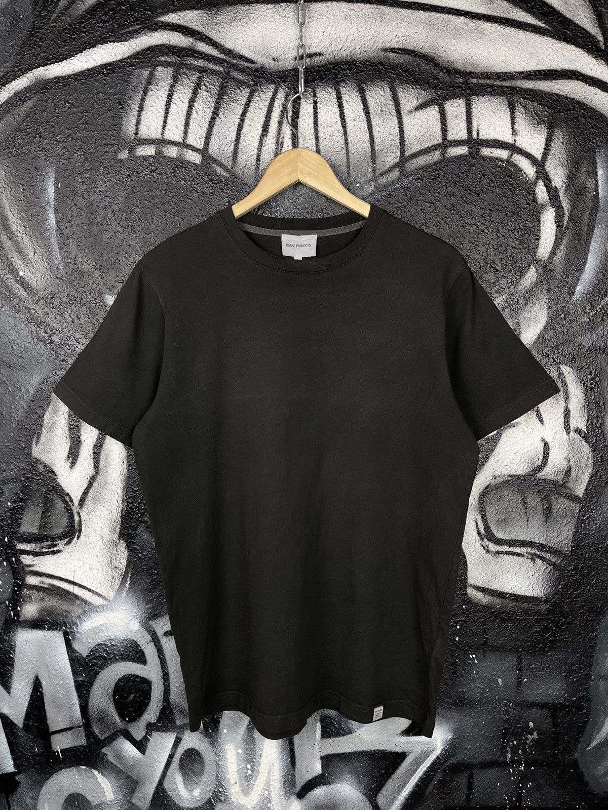 Norse Projects Norse Projects Black Sun Fade Organic Cotton T-Shirt Size L Size US L / EU 52-54 / 3 - 3 Thumbnail