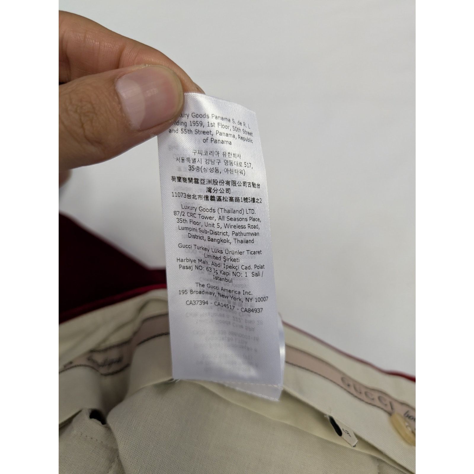 Gucci o1rshd1 Stretch Velvet W/Leather Short Pant in Fire/Mix Size US 32 / EU 48 - 20 Thumbnail