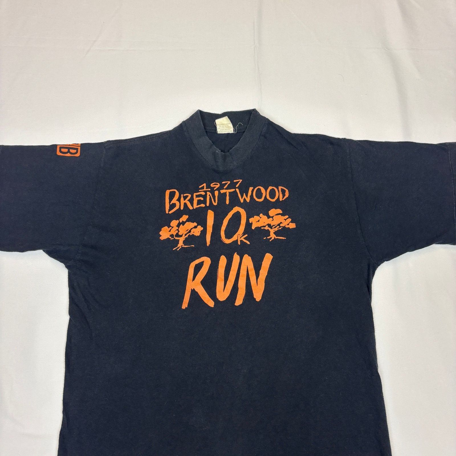 Vintage Vintage 1977 Brentwood 10k Running T Shirt Men's Large Size US L / EU 52-54 / 3 - 2 Thumbnail