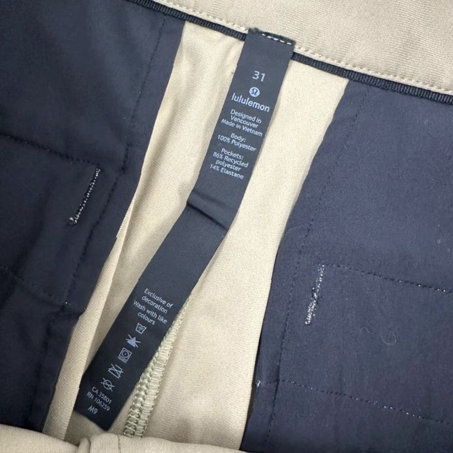 Lululemon Lululemon ABC Classic Fit 11" inseam Shorts Mens Size 31 Tan Golf Size US 31 - 3 Thumbnail