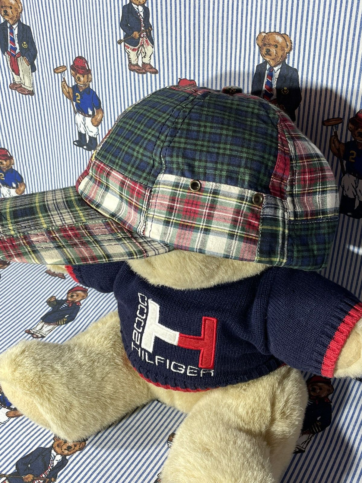 Tommy Hilfiger × Vintage Cap Tommy Hilfiger Lion Crest Patch OG Vintage 90’s Size ONE SIZE - 9 Thumbnail