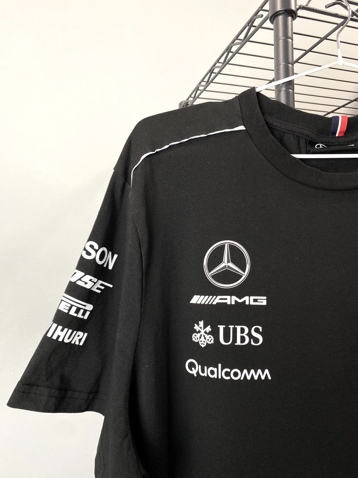 Mercedes-Benz Mercedes AMG Petronas Tommy Hilfiger Racing T Shirt Size US XL / EU 56 / 4 - 3 Thumbnail