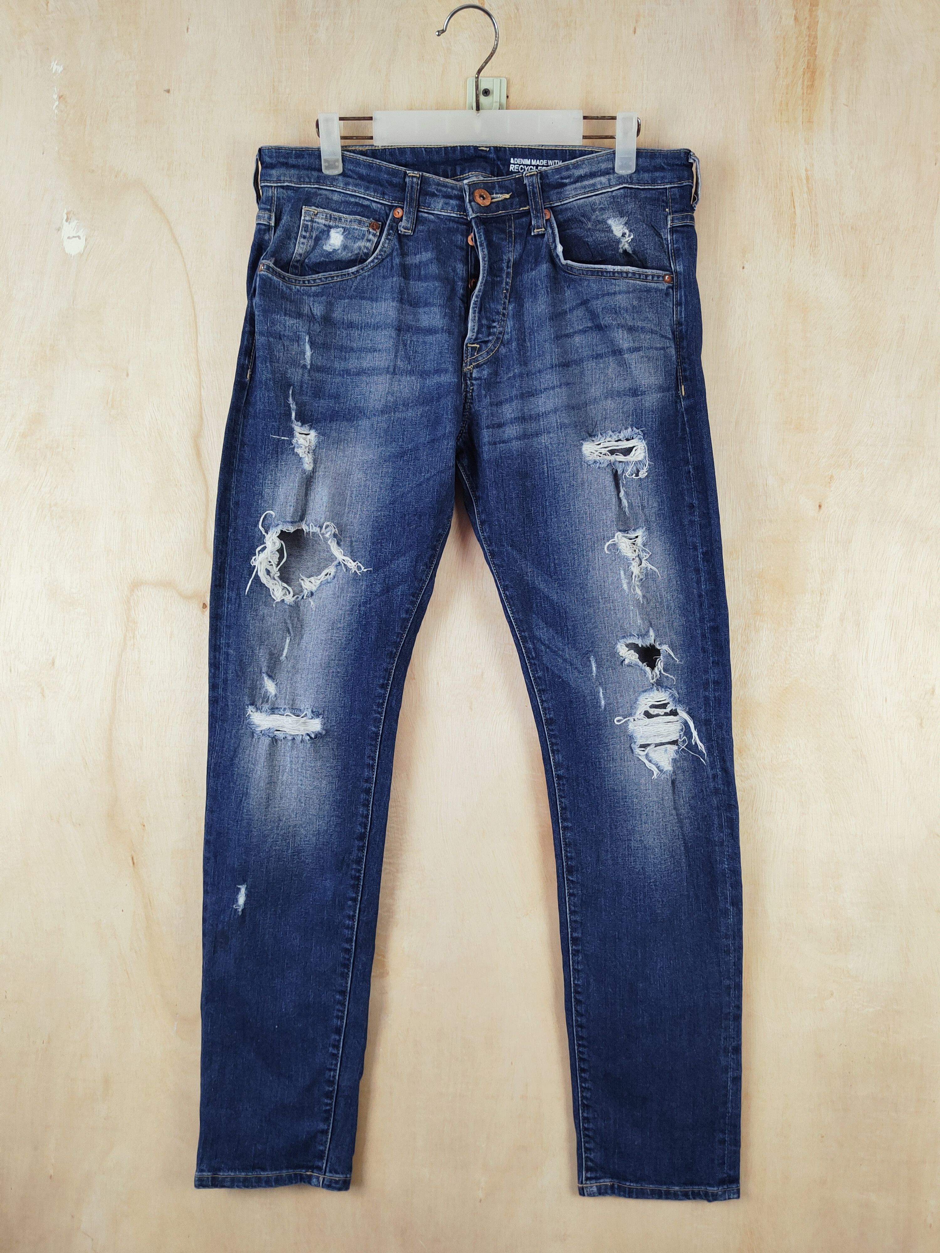Vintage H&M Dark Blue Distressed Ripped Skinny Jeans #S2658 Size US 34 / EU 50 - 1 Thumbnail
