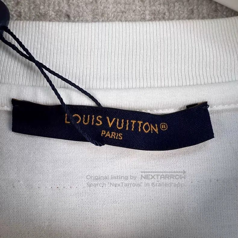 Louis Vuitton Louis Vuitton SS25 Embossed Logo Embossed Crew Neck Short Size US XXL / EU 58 / 5 - 4 Thumbnail