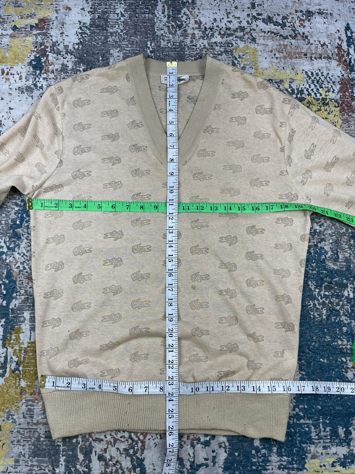 Lacoste Vintage Lacoste Full Monogram V Neck Jumper Sweater Size US S / EU 44-46 / 1 - 18 Thumbnail