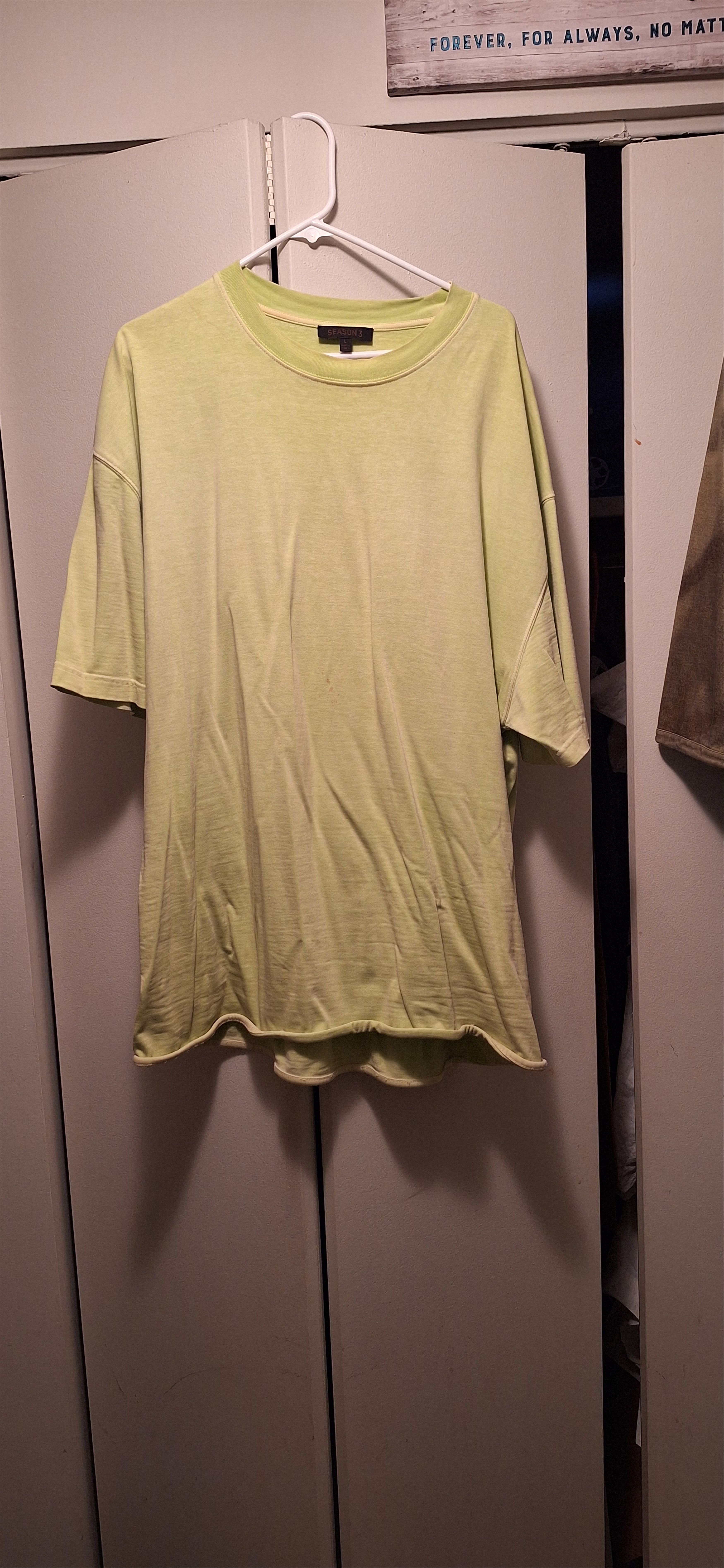 Yeezy Yeezy season 3 lime green T Size US L / EU 52-54 / 3 - 1 Thumbnail