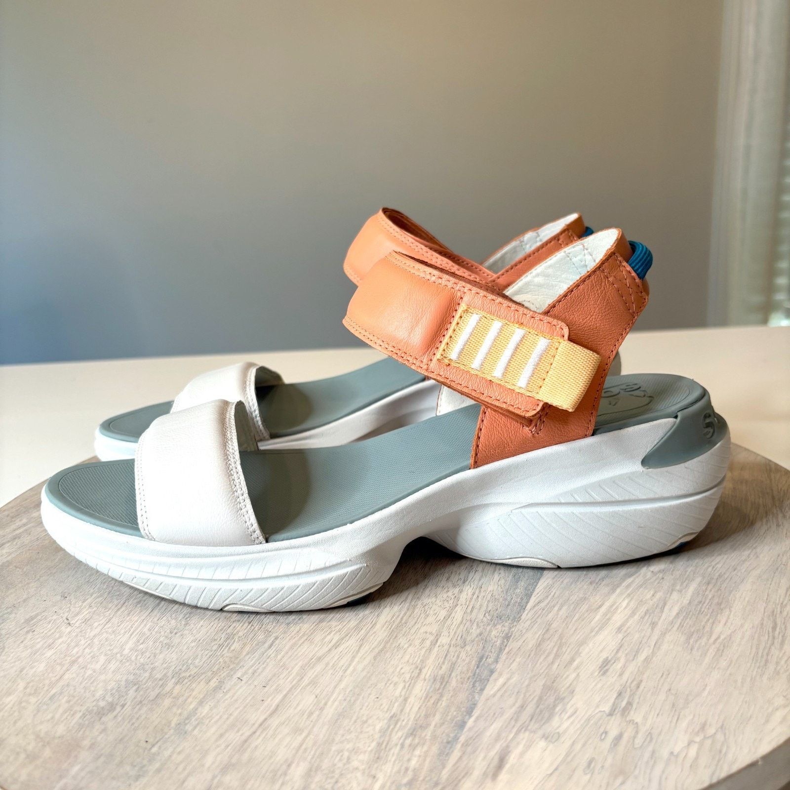 SOREL Sorel Explorer Blitz Leather Platform Sandals Women's Sz 11 Size US 11 / IT 41 - 2 Thumbnail