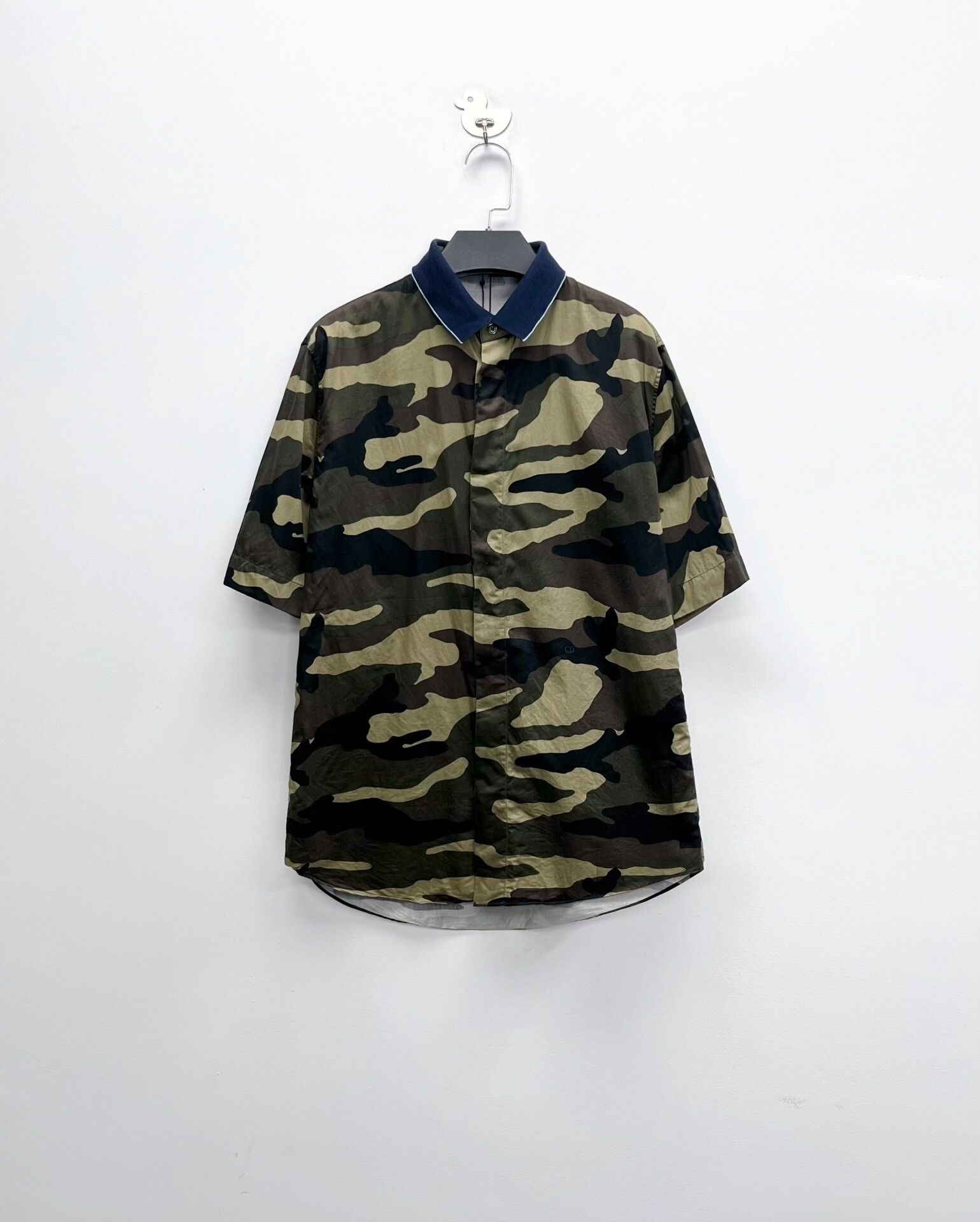 Dior dior camo embroidered short sleeve shirt Size US M / EU 48-50 / 2 - 1 Thumbnail