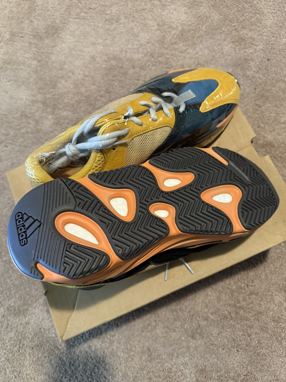 Adidas Adidas Yeezy Boost 700 “Sun” Size US 9.5 / EU 42-43 - 4 Thumbnail